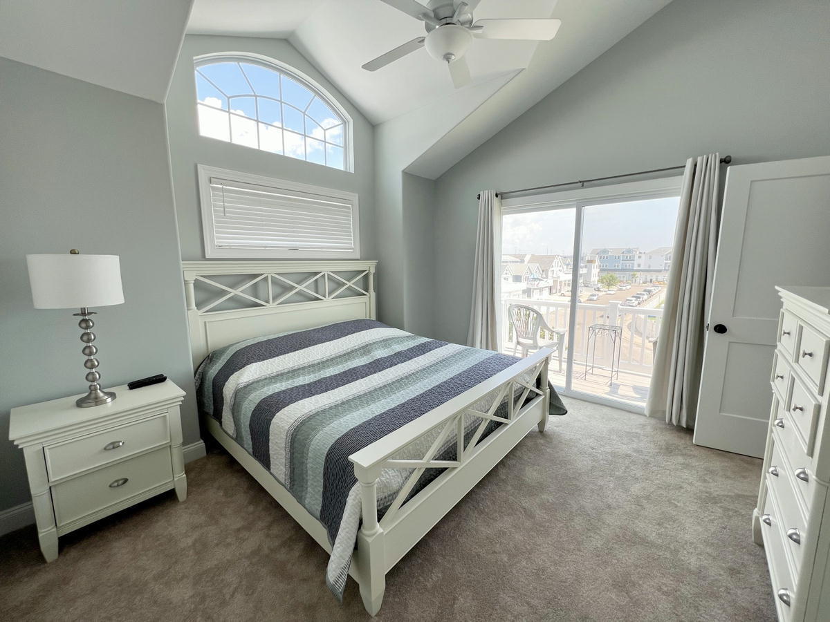 125 65th Street - West