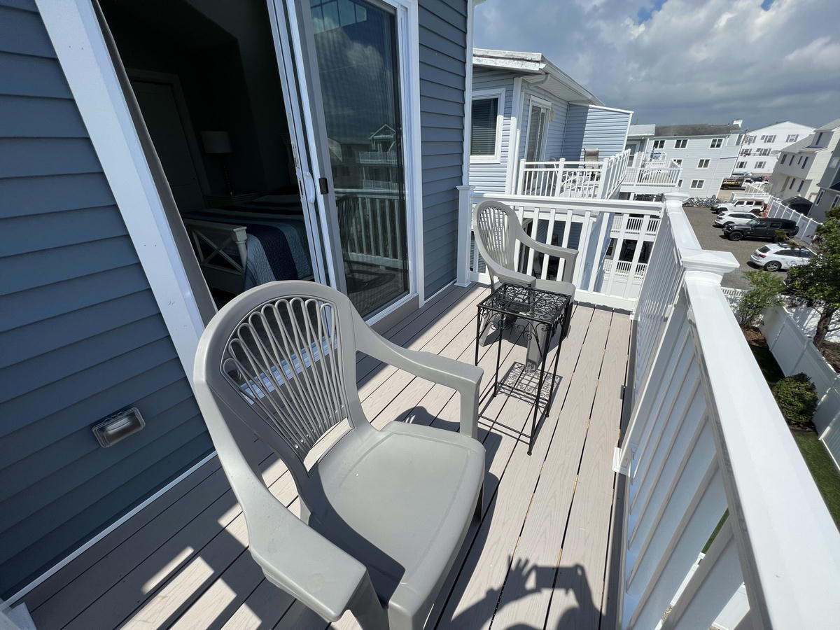 125 65th Street - West