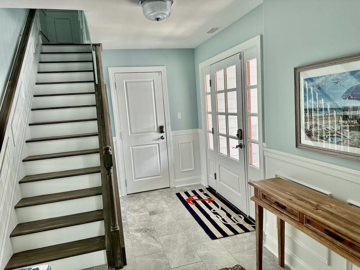 14 79th Street - East