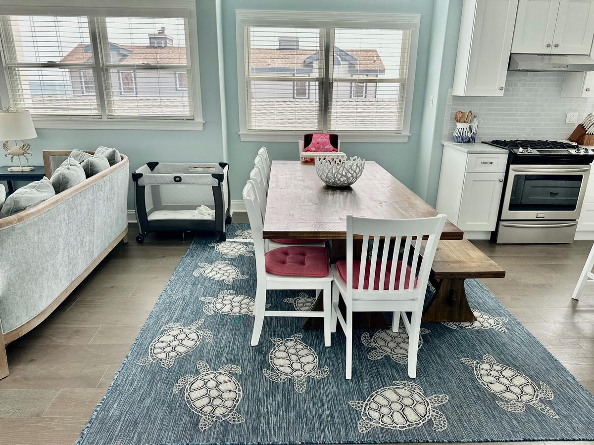 14 79th Street - East