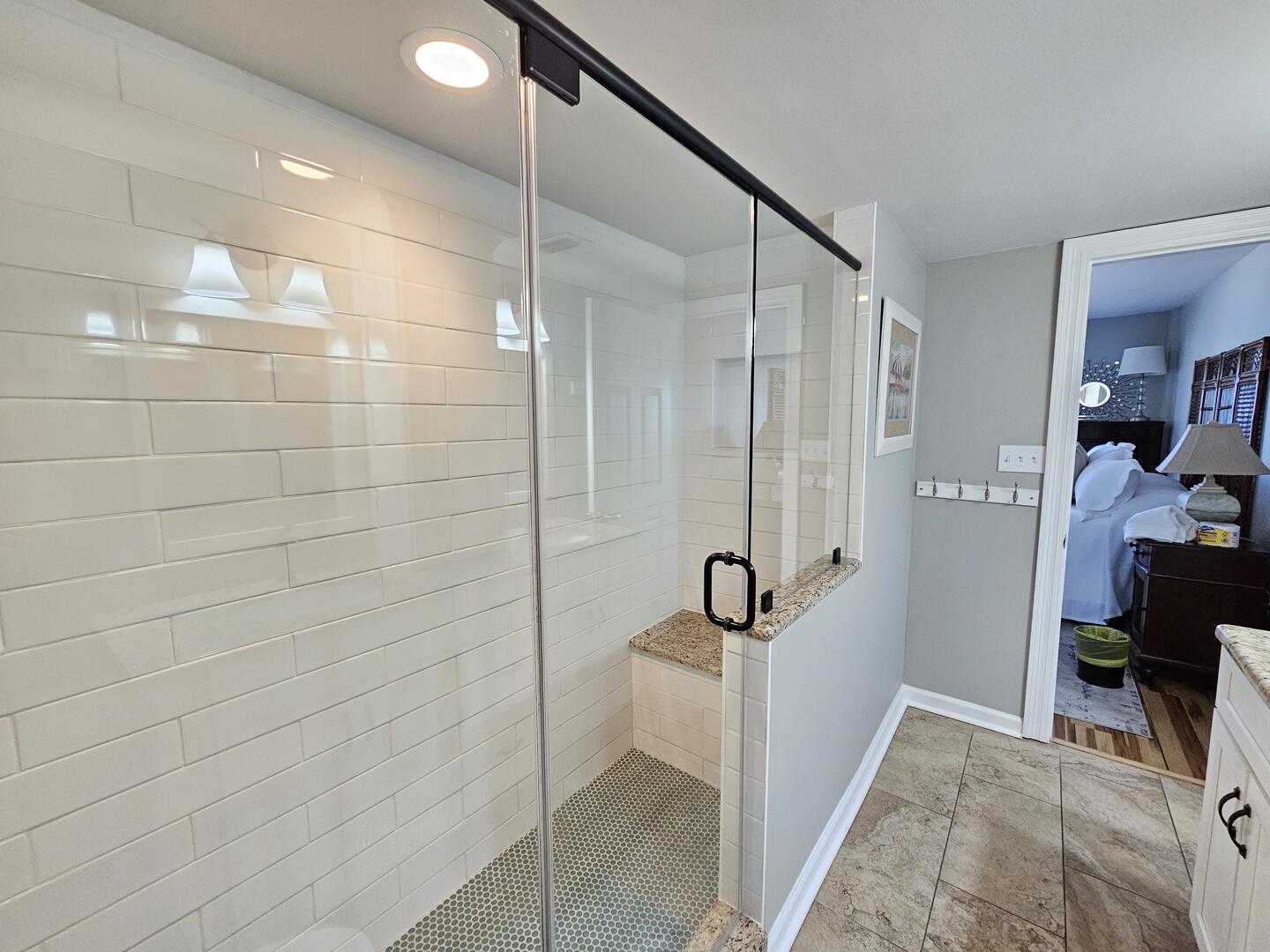 Master Bathroom w/Standup Shower