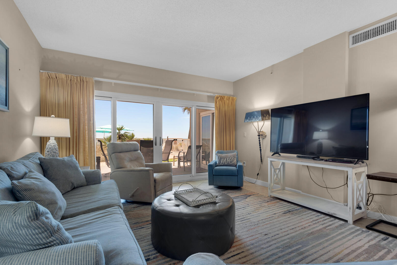 Living Area w/ Gulf Front View Patio
