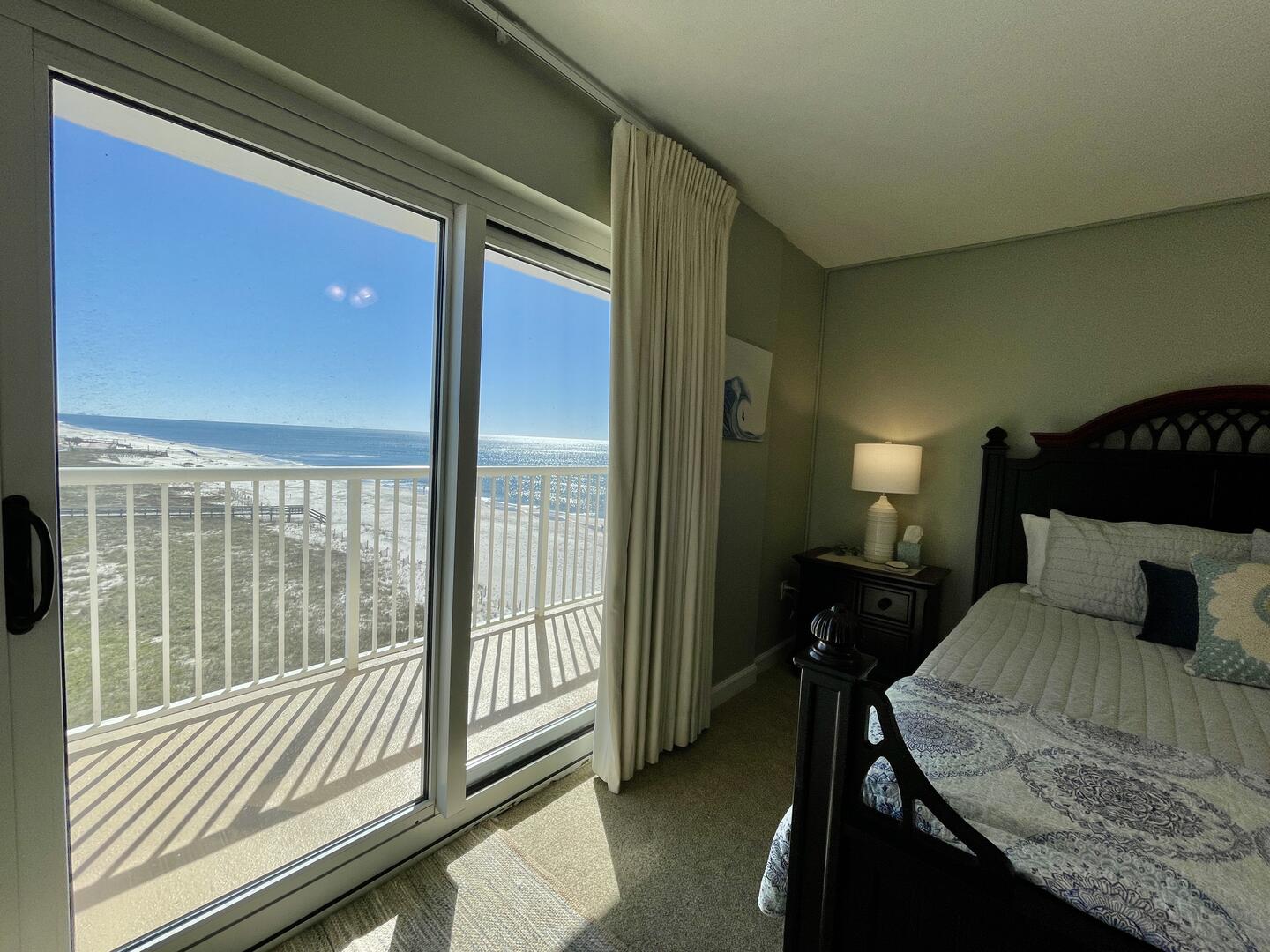 Guest Bedroom w/Private Balcony