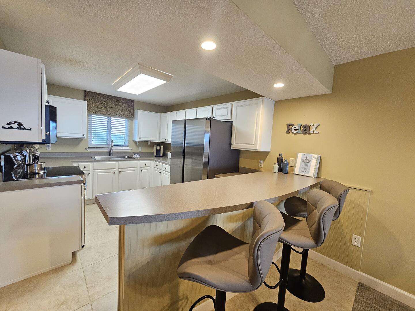 Breakfast Bar