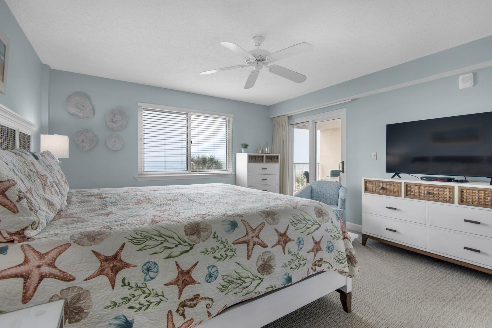 Master Bedroom w/Private Entrance to Balcony