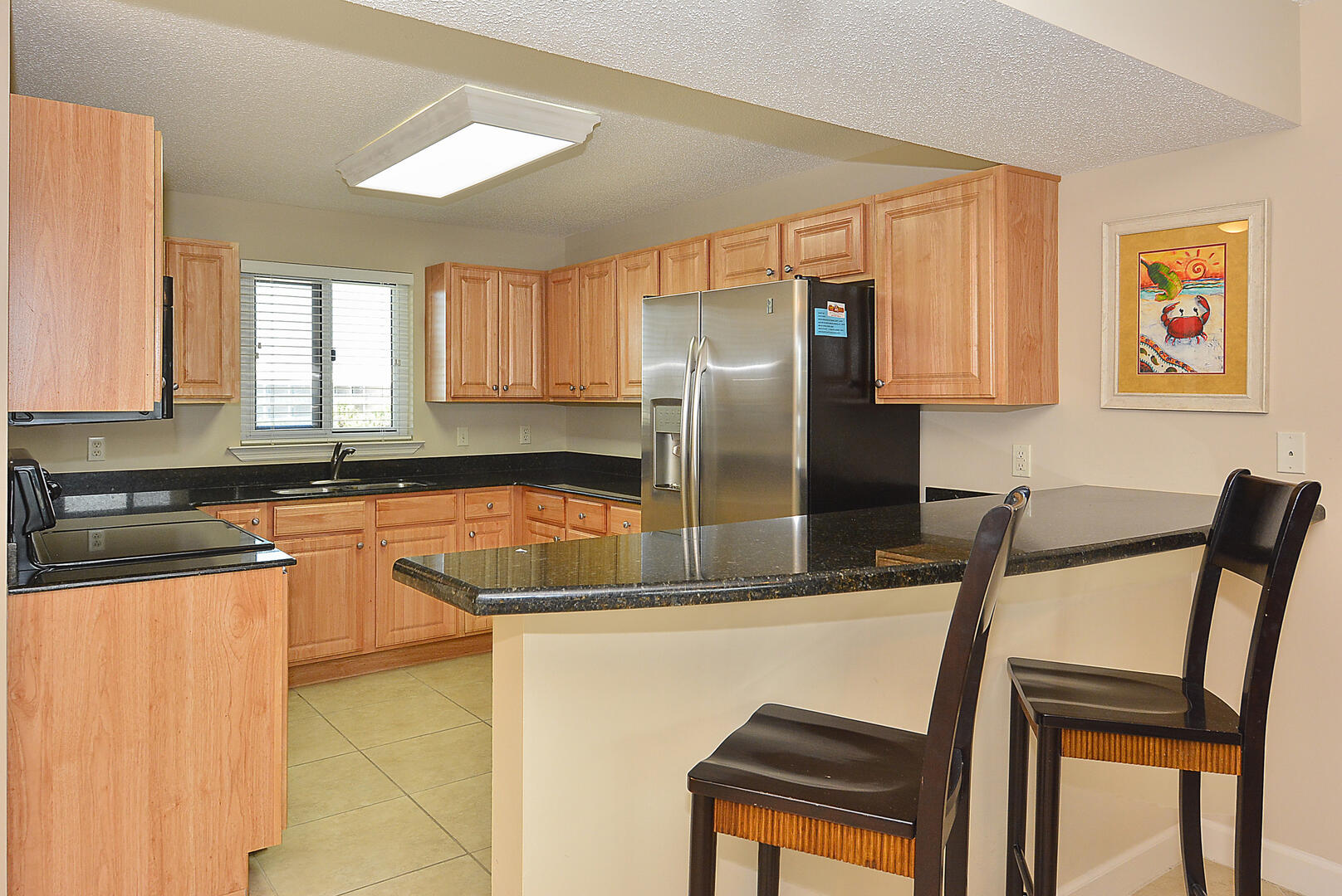 Breakfast Bar/Kitchen