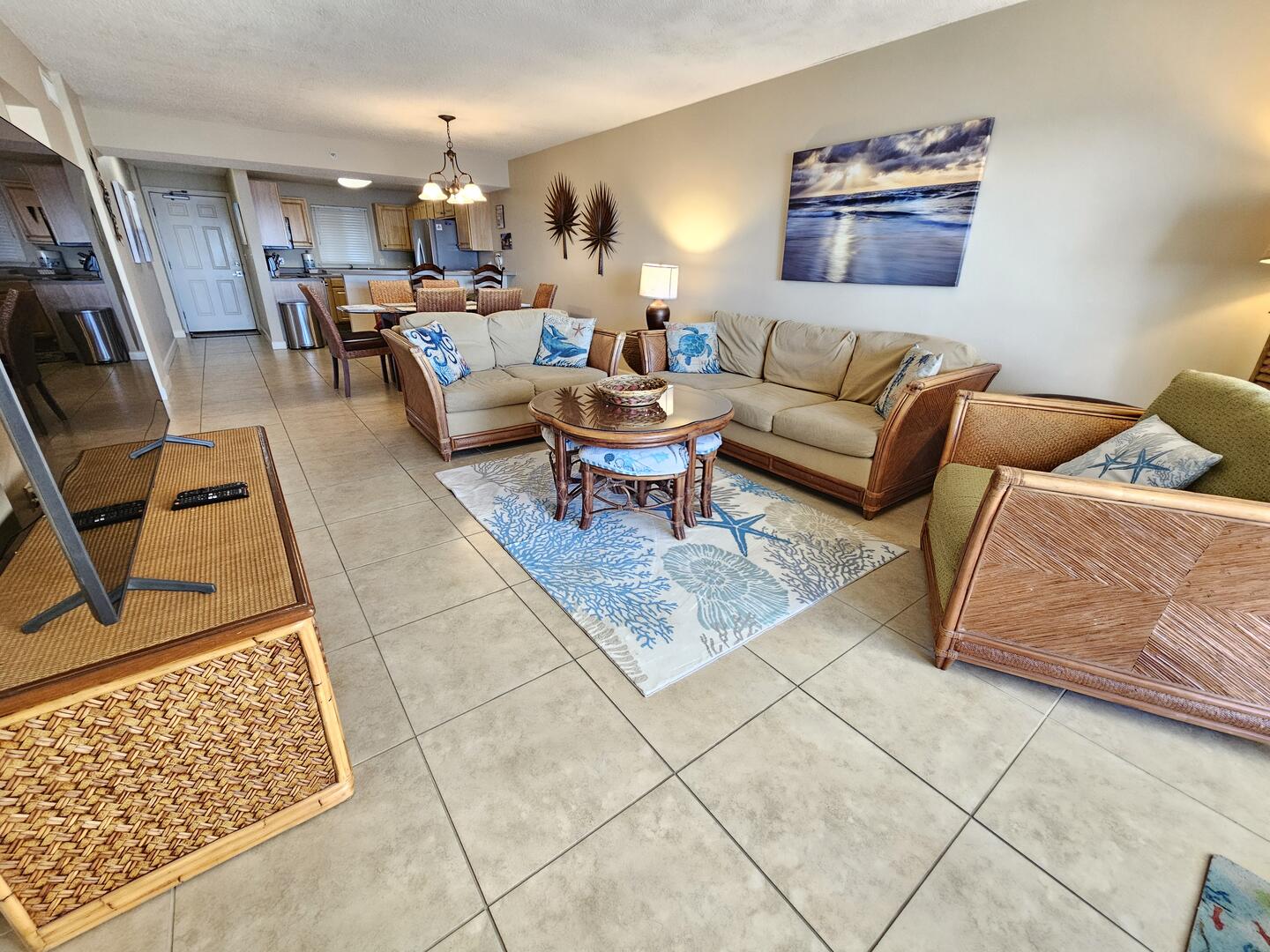 Living Area to Entrance