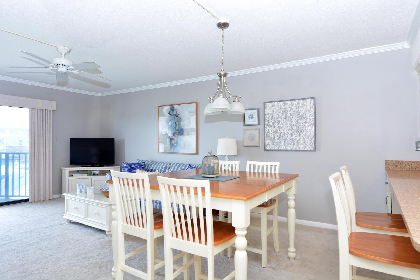 ROYAL HAWAIIAN 312 4