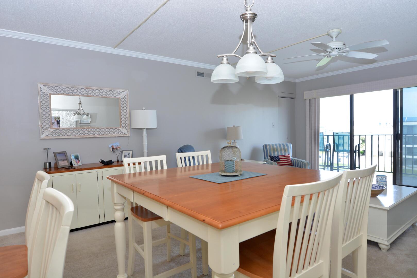 ROYAL HAWAIIAN 312 5