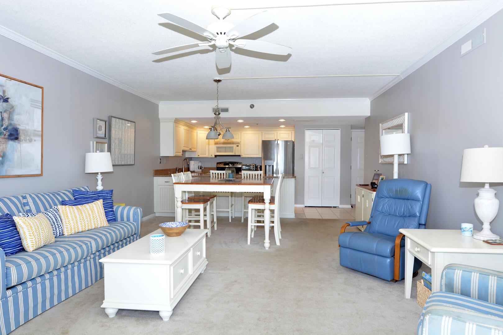 ROYAL HAWAIIAN 312 2