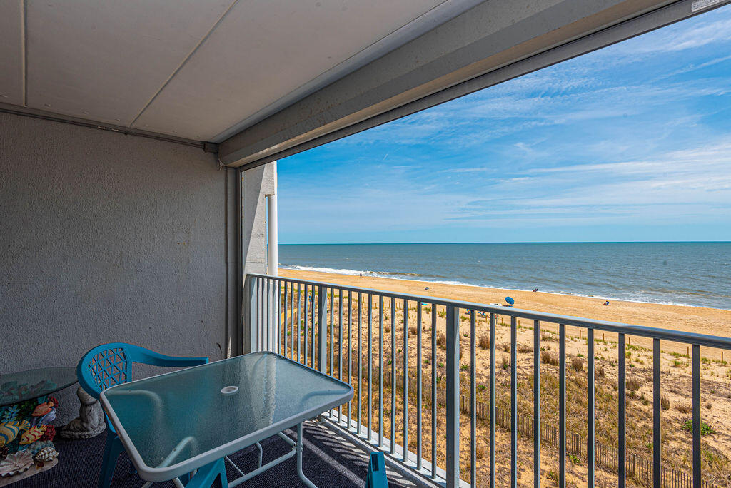 Resort Oceana II