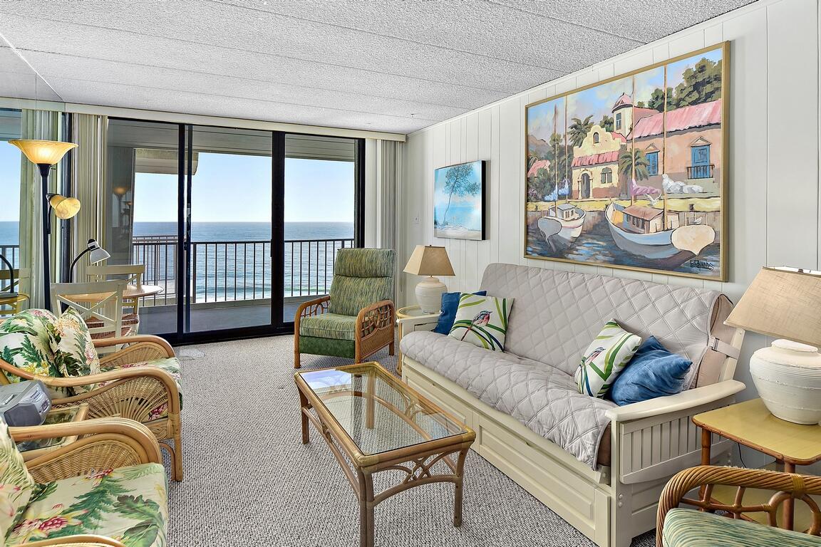 SEA TERRACE 802