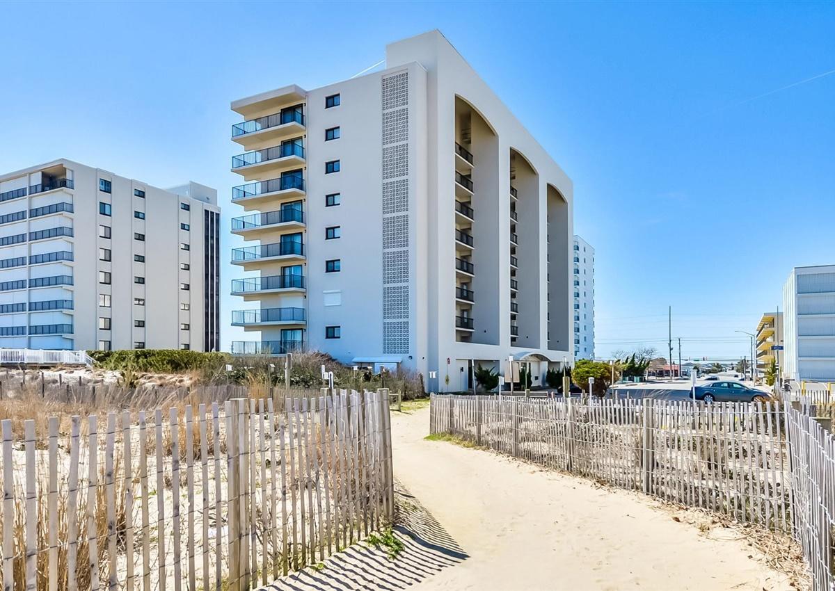 Resort Camelot II