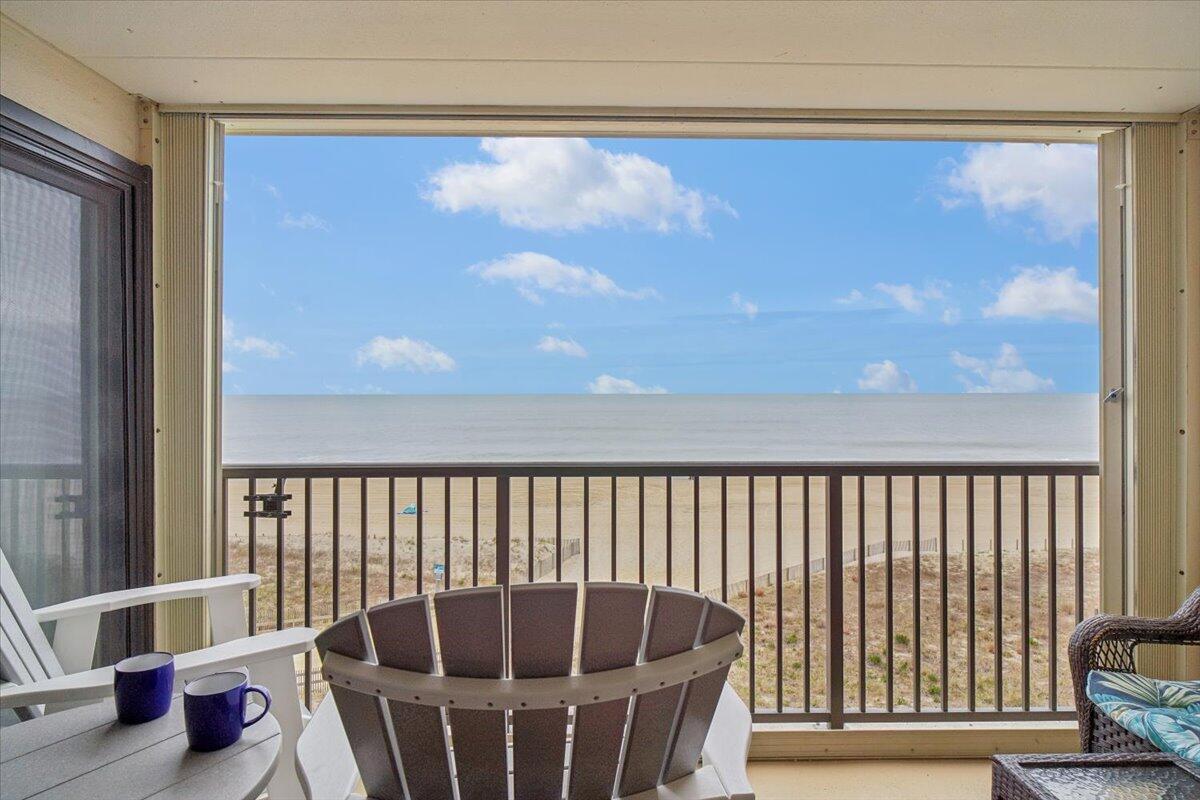 BALCONY-VIEW