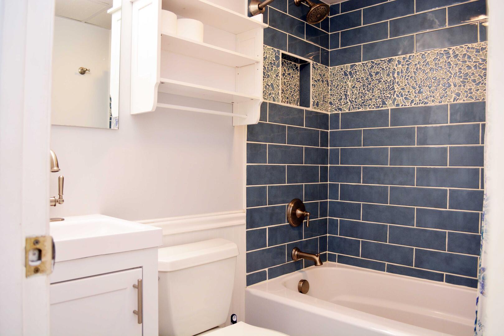 Seventy-One East 103 9