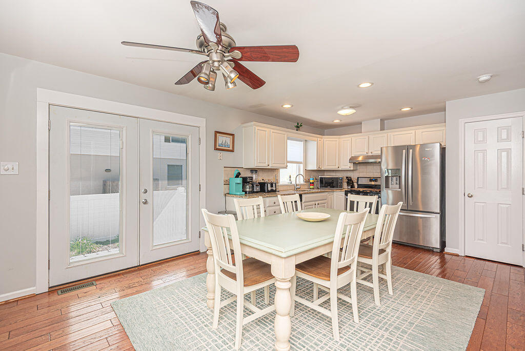 Caribbean House 9303 9
