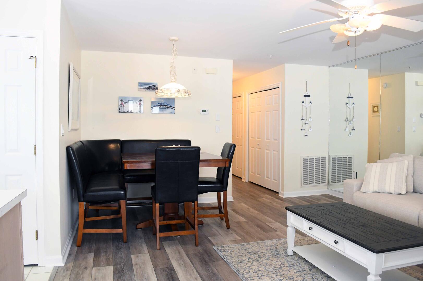 HARBOUR TOWNE E-204 10