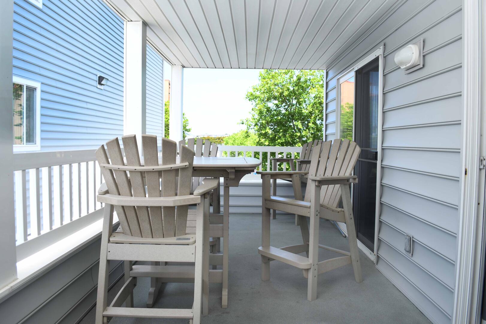 HARBOUR TOWNE E-204 5