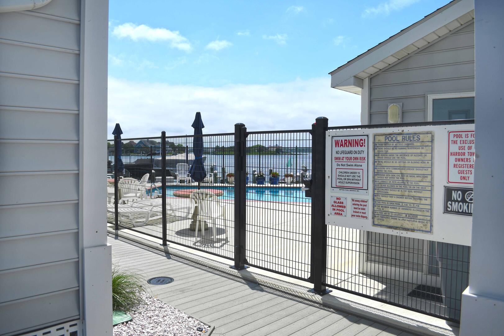 HARBOUR TOWNE E-204 7