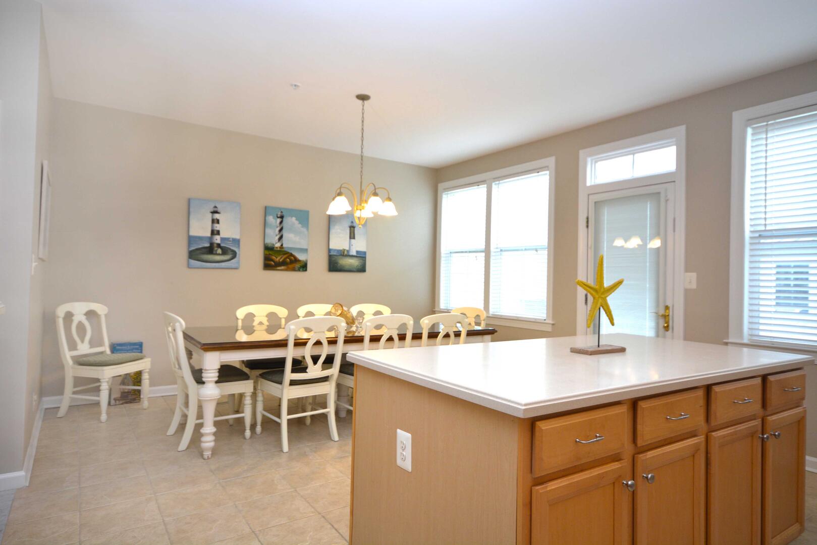 SUNSET ISLAND 23 KITCHEN-AREA