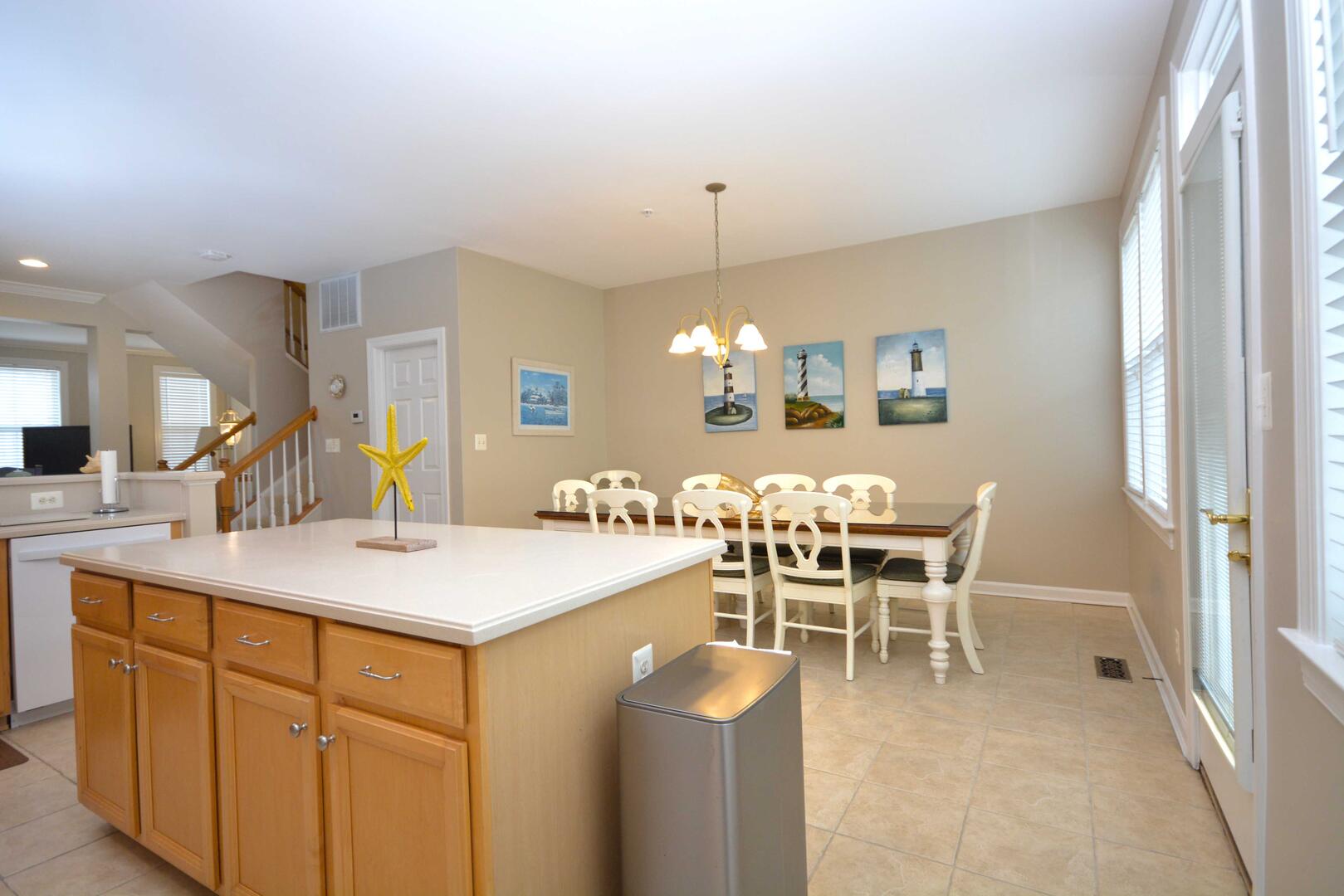 SUNSET ISLAND 23 KITCHEN-AREA