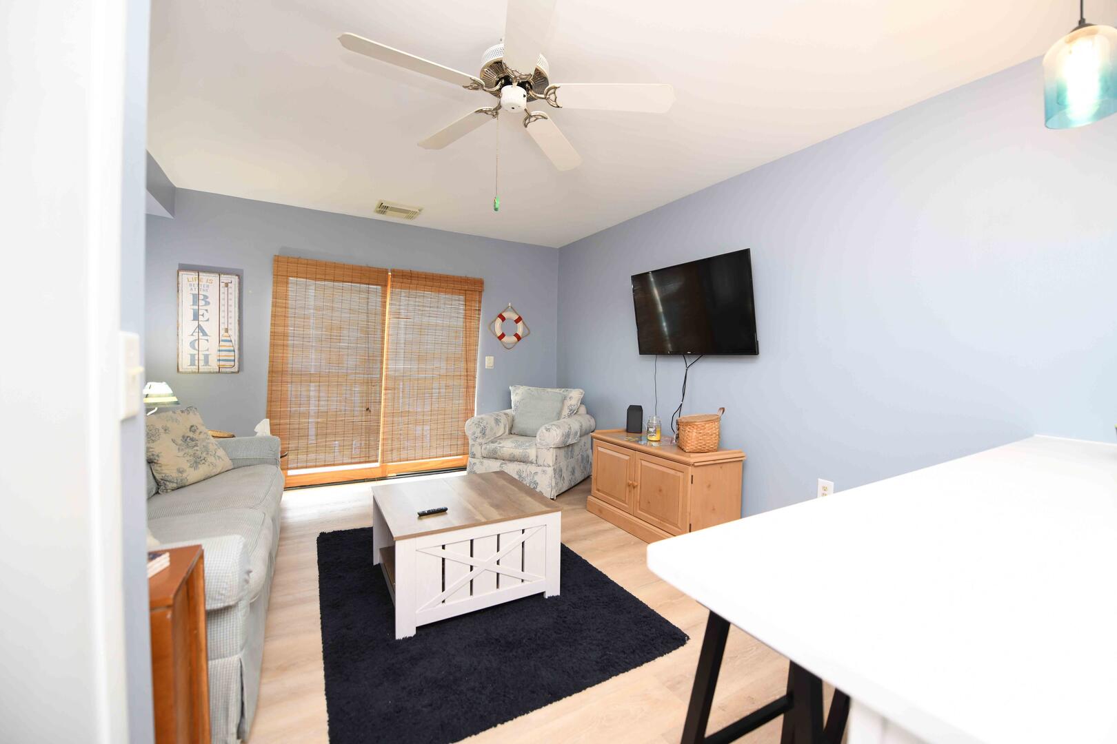 JOCKEY BEACH CLUB 350 2