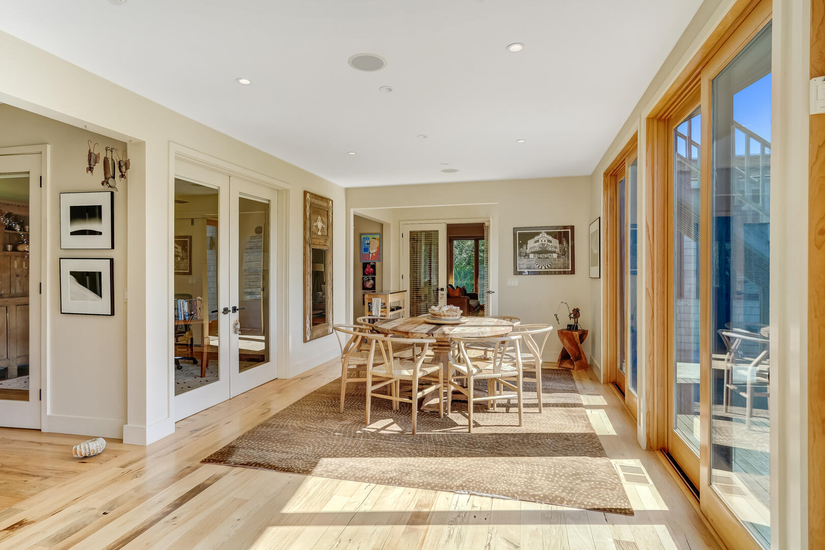 Kitchenette, First Floor