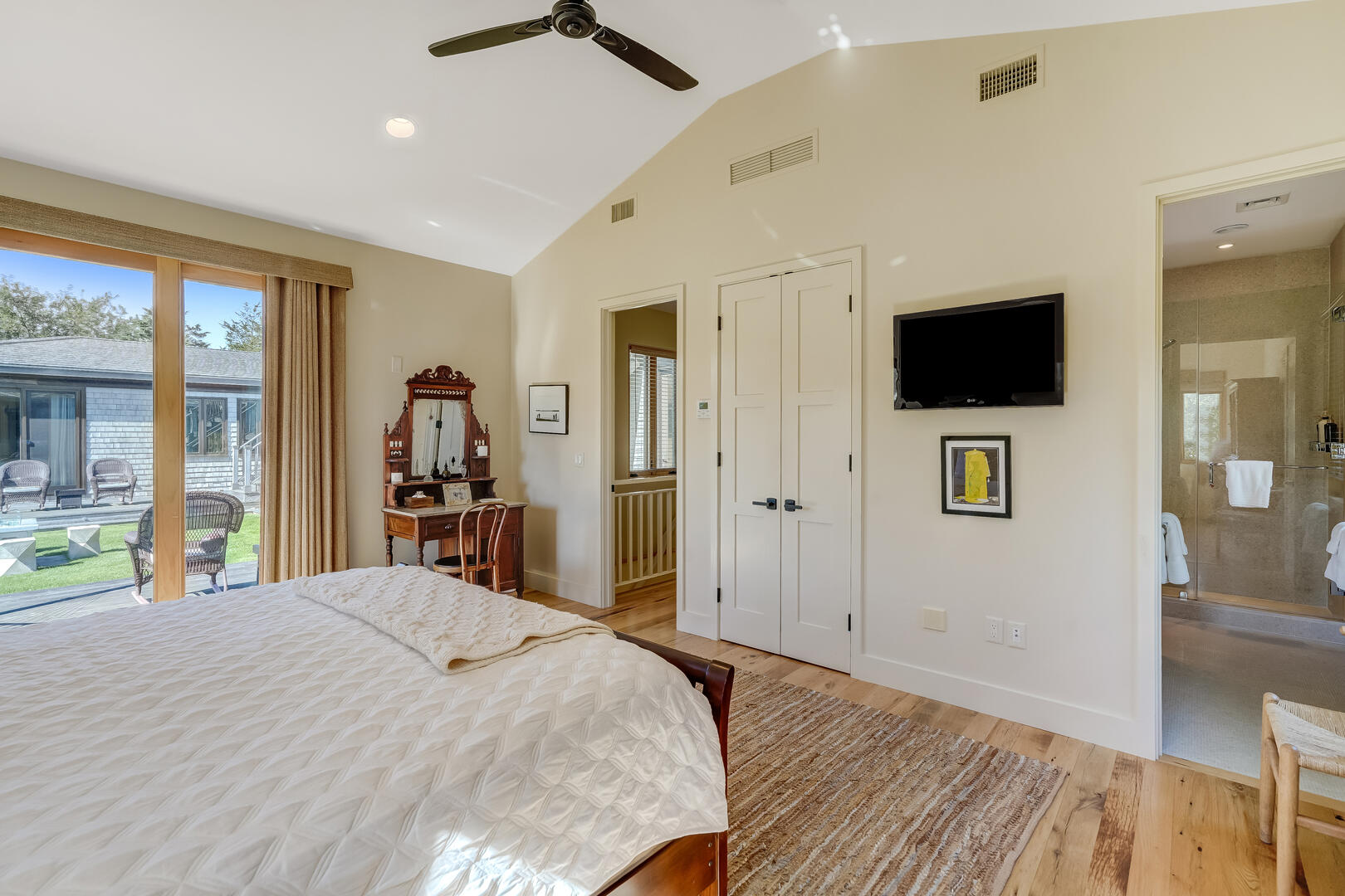 BR3 King En Suite, First Floor