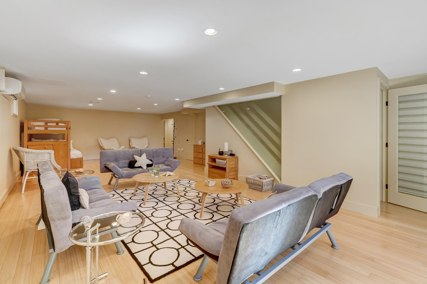 BR5 Bunk Bed (Twin over Double with a Twin Trundle), Lower Level 