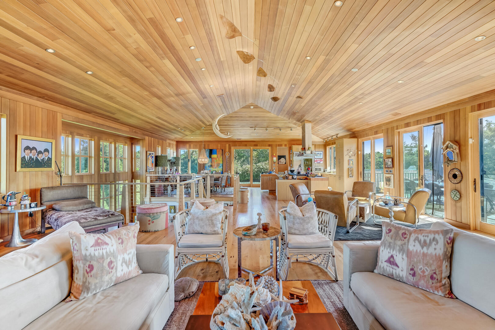 Living Area, Second Floor