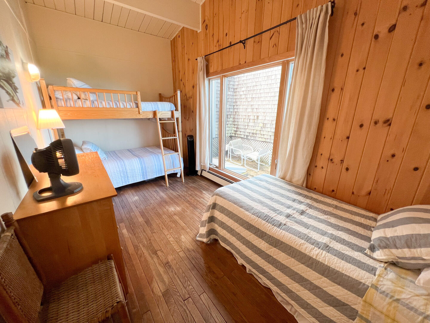 BR3 Bunk bed 