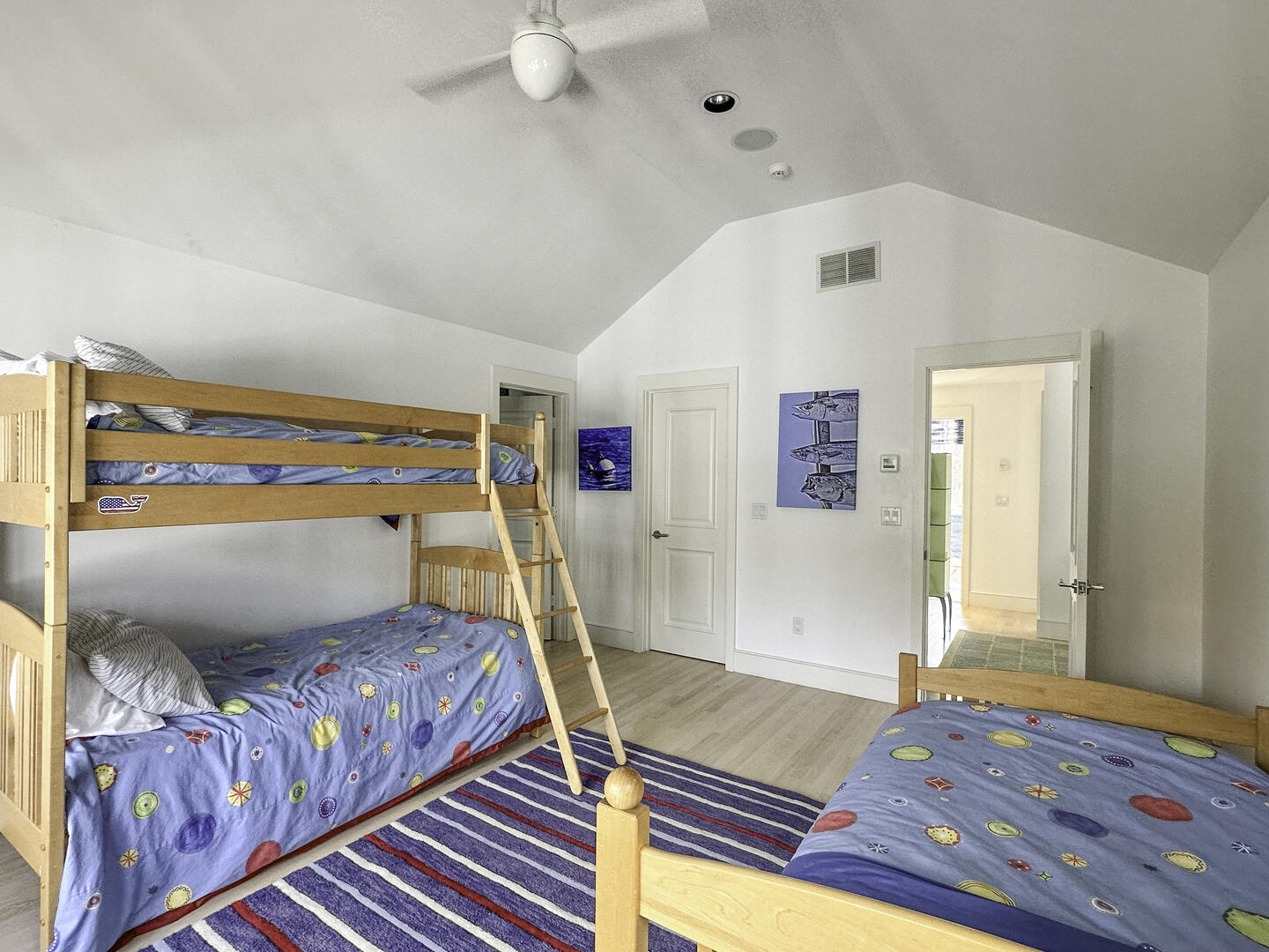 BR5, Second Floor, Hall Bath