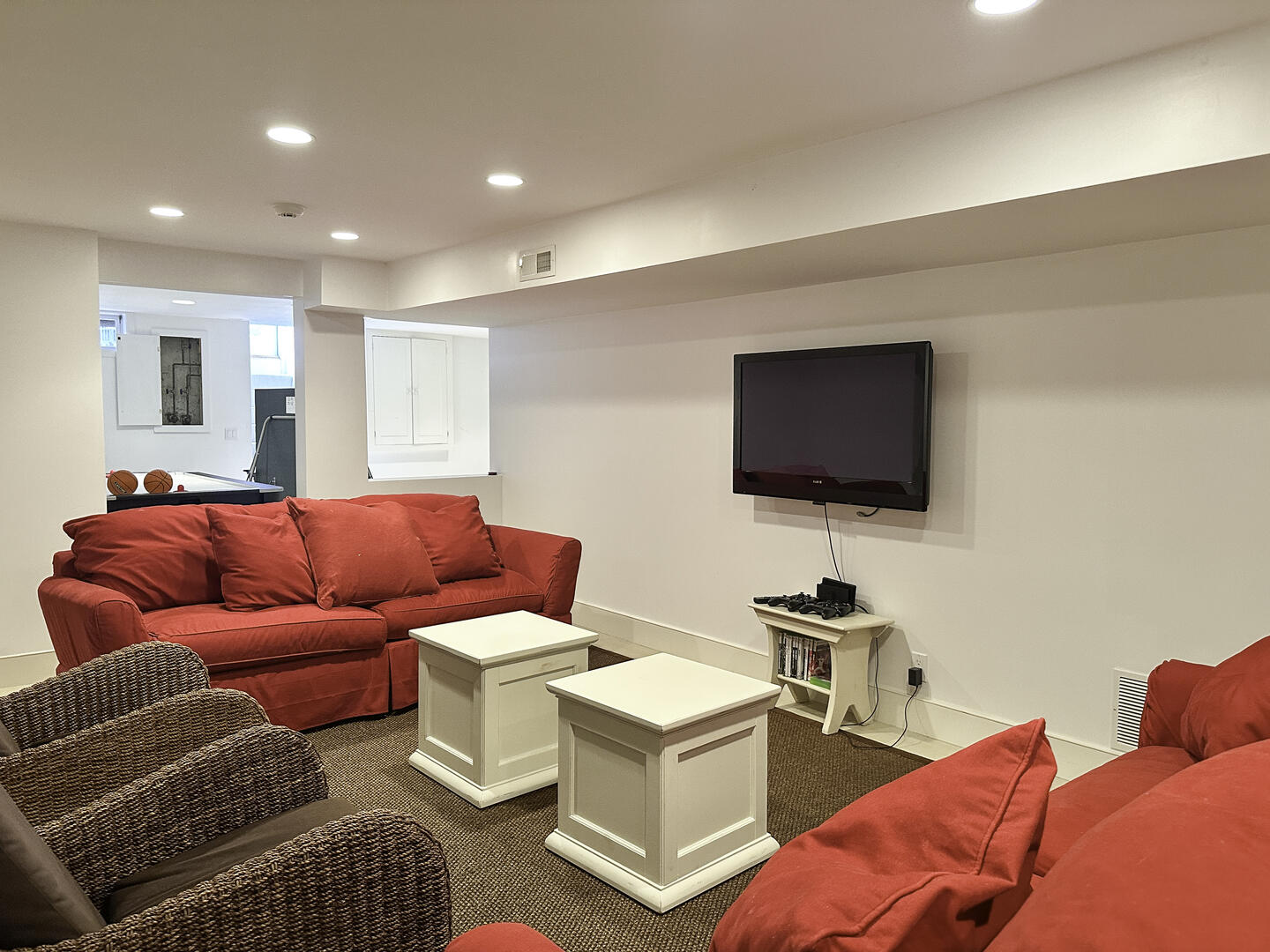 Media Room, Lower Level