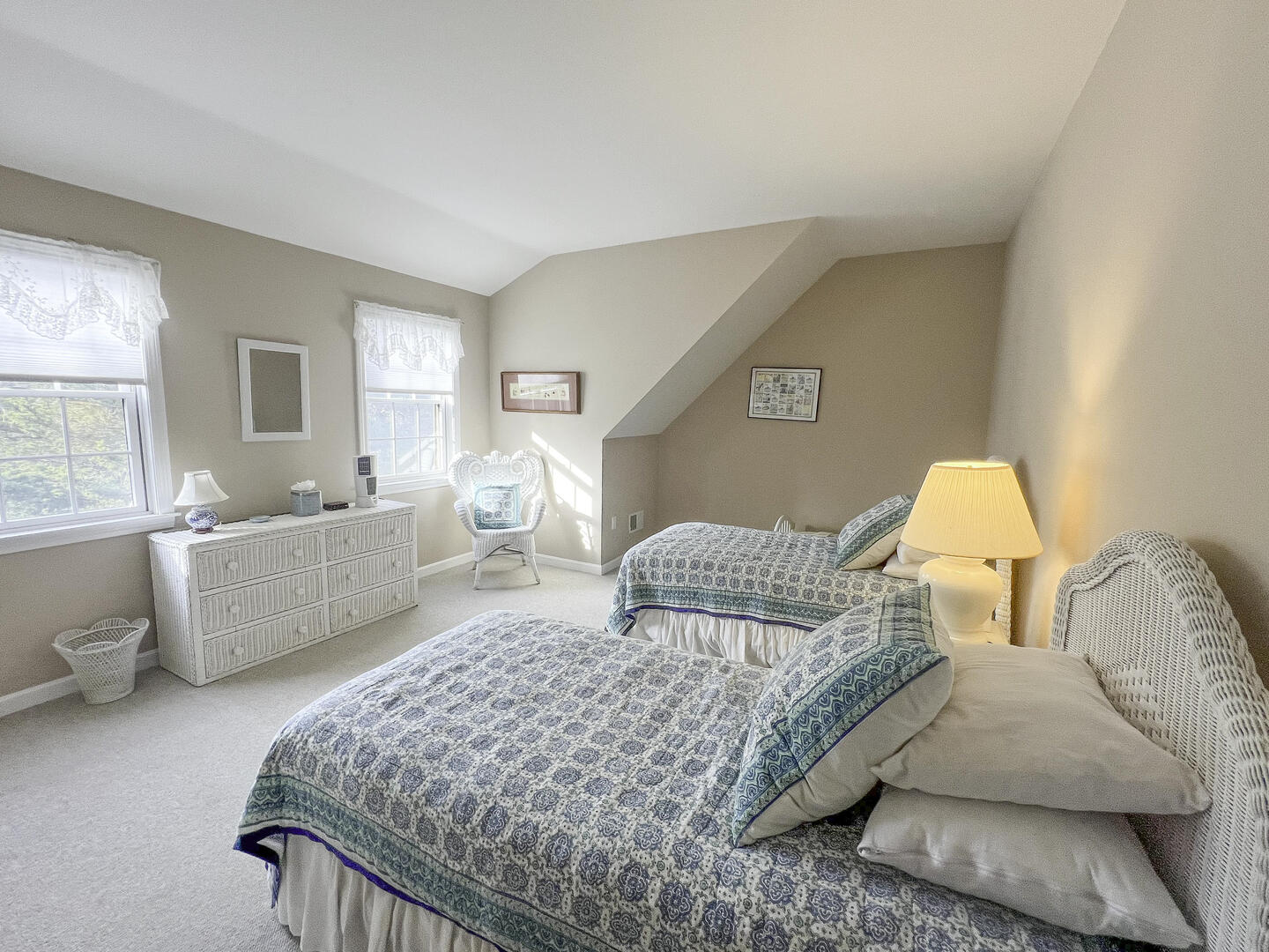 BR3 (2) Twin Beds Second Floor