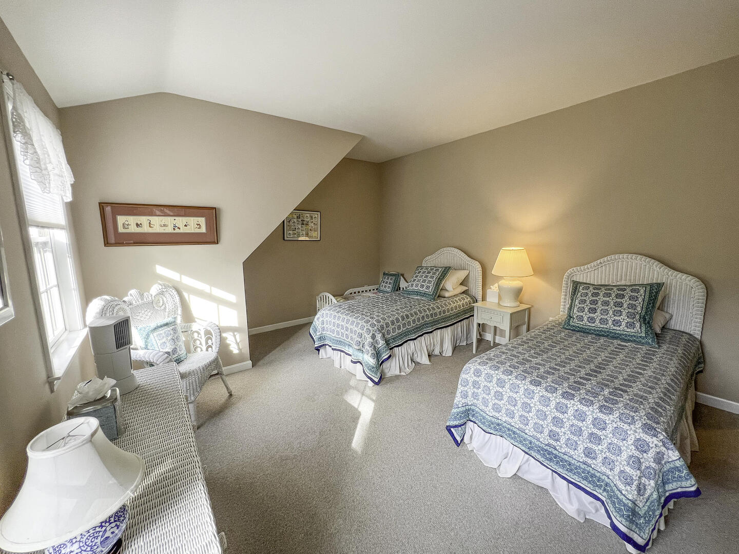 BR3 (2) Twin Beds Second Floor