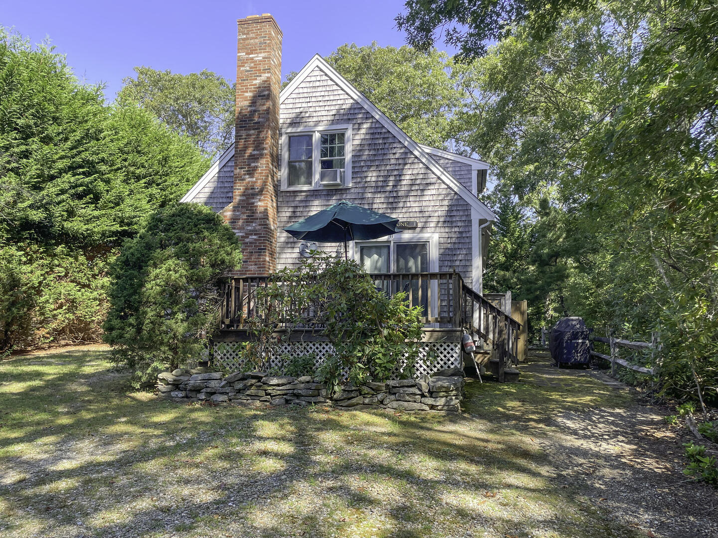 Oak Bluffs 877 | Photo 27