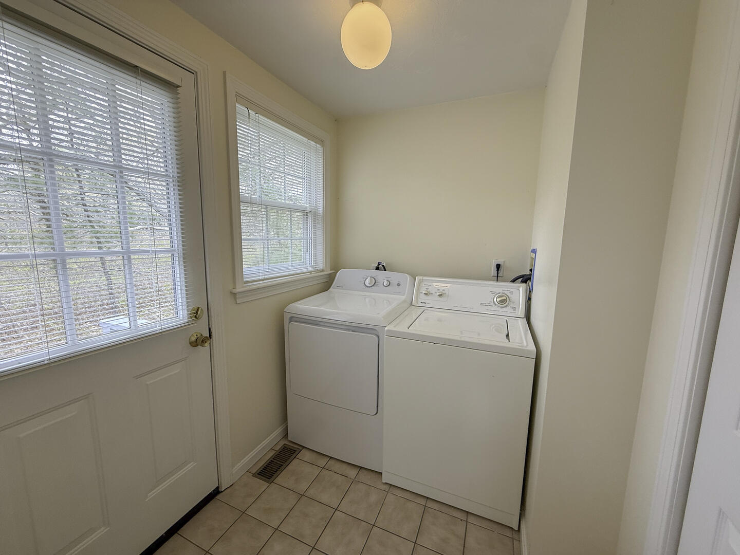 Laundry, First Floor