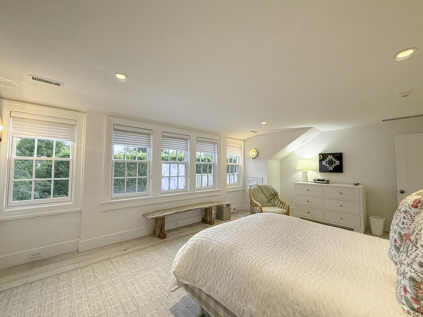 BR1 Queen En Suite, Second Floor