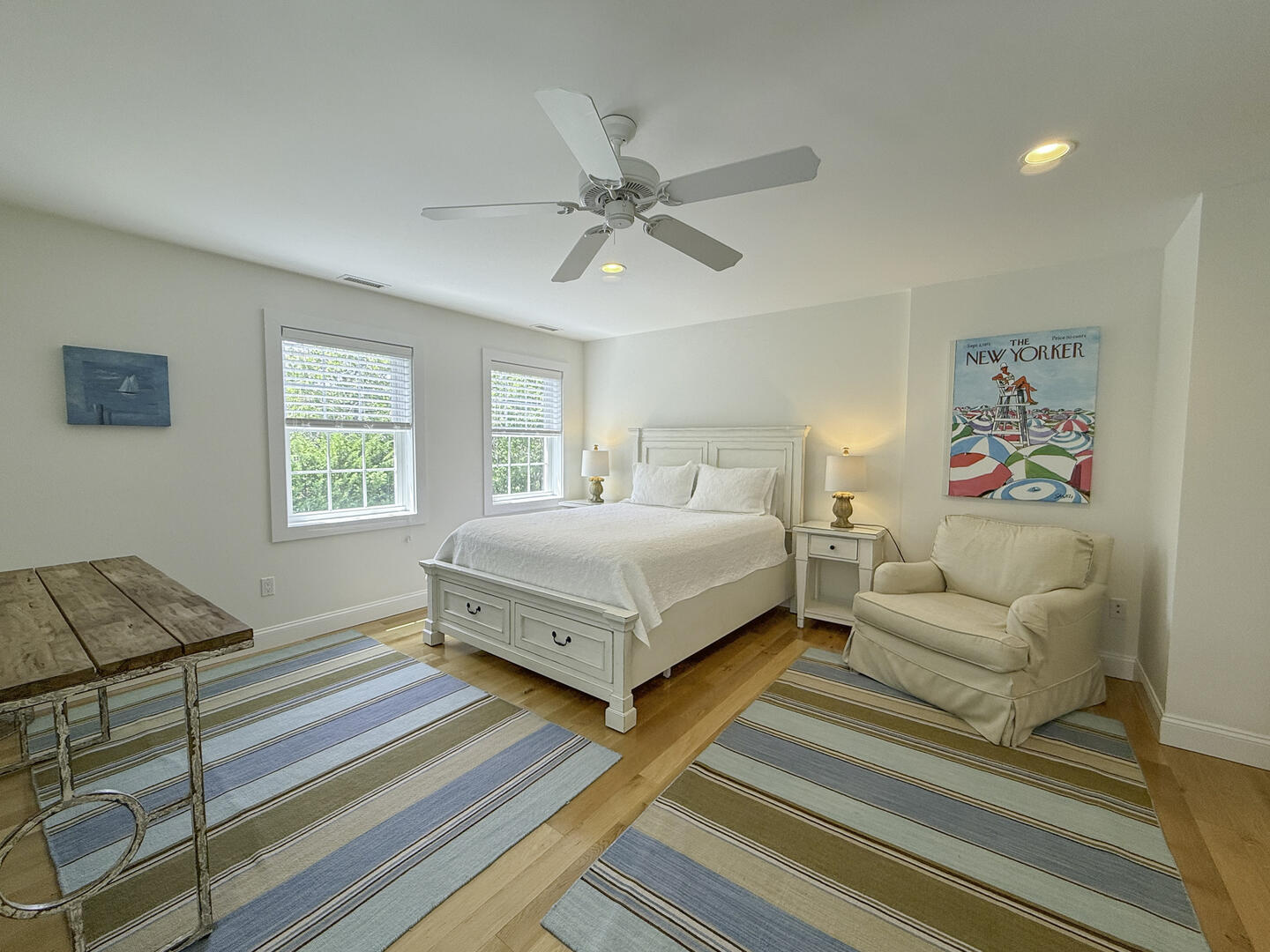 BR3 Queen with Adjoining Bath, Second Floor