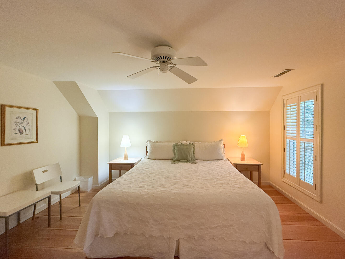 BR2 King En Suite, Second Floor