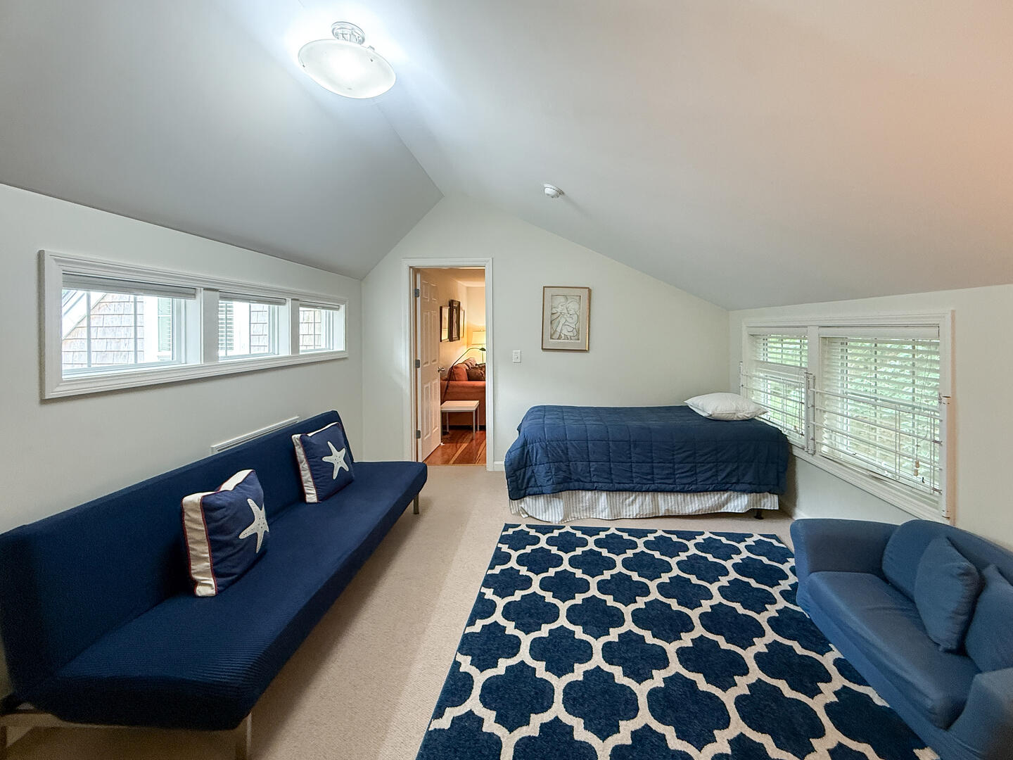 Overflow: Twin Bed, Second Floor