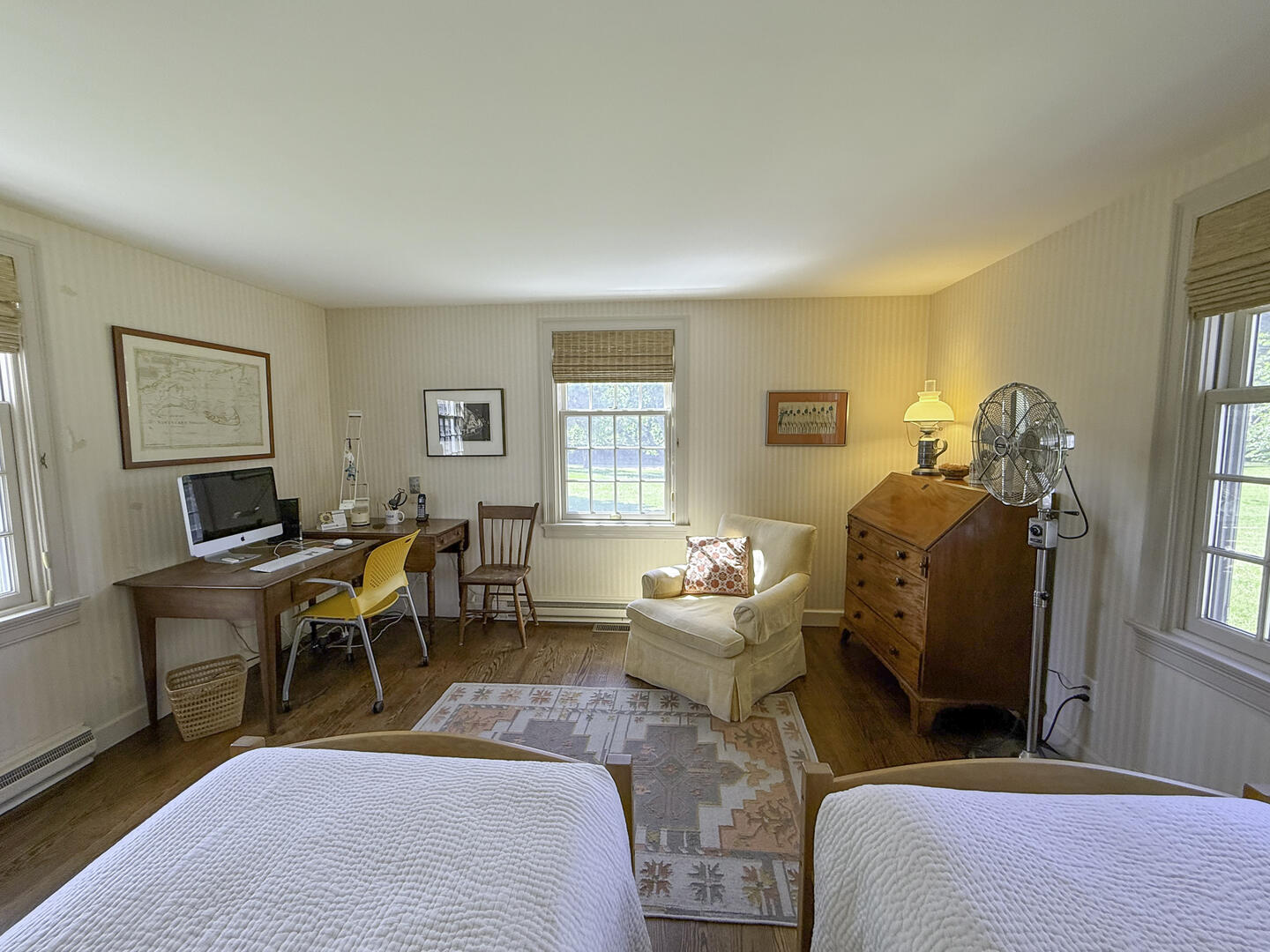 BR2 (2) Twin Beds, First Floor