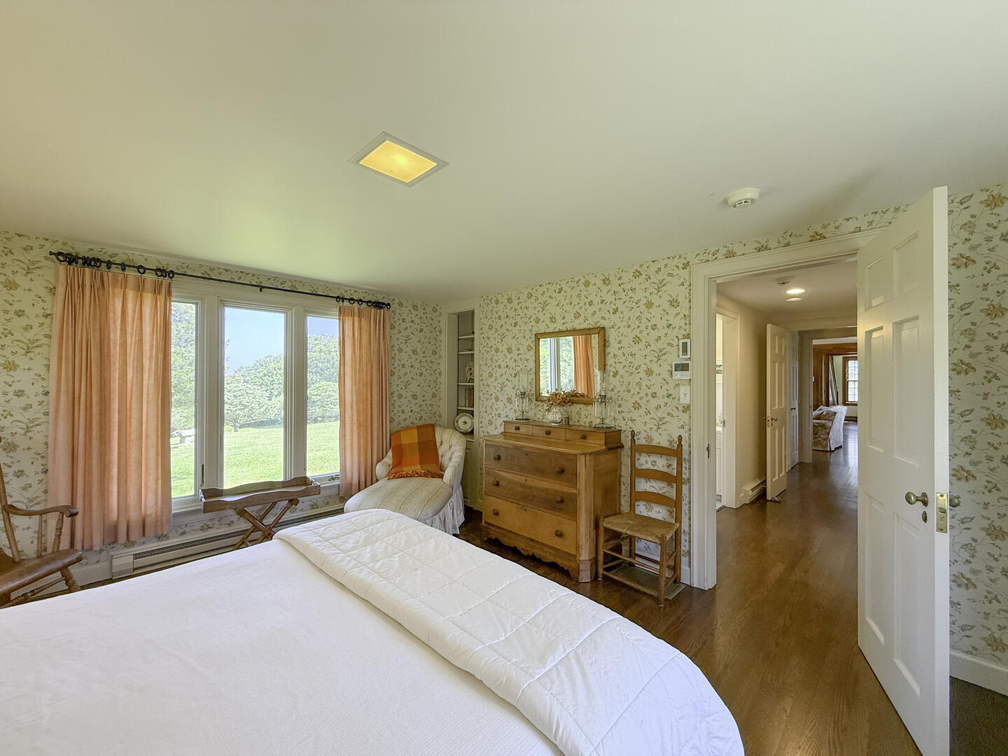 BR1 Queen En Suite, First Floor