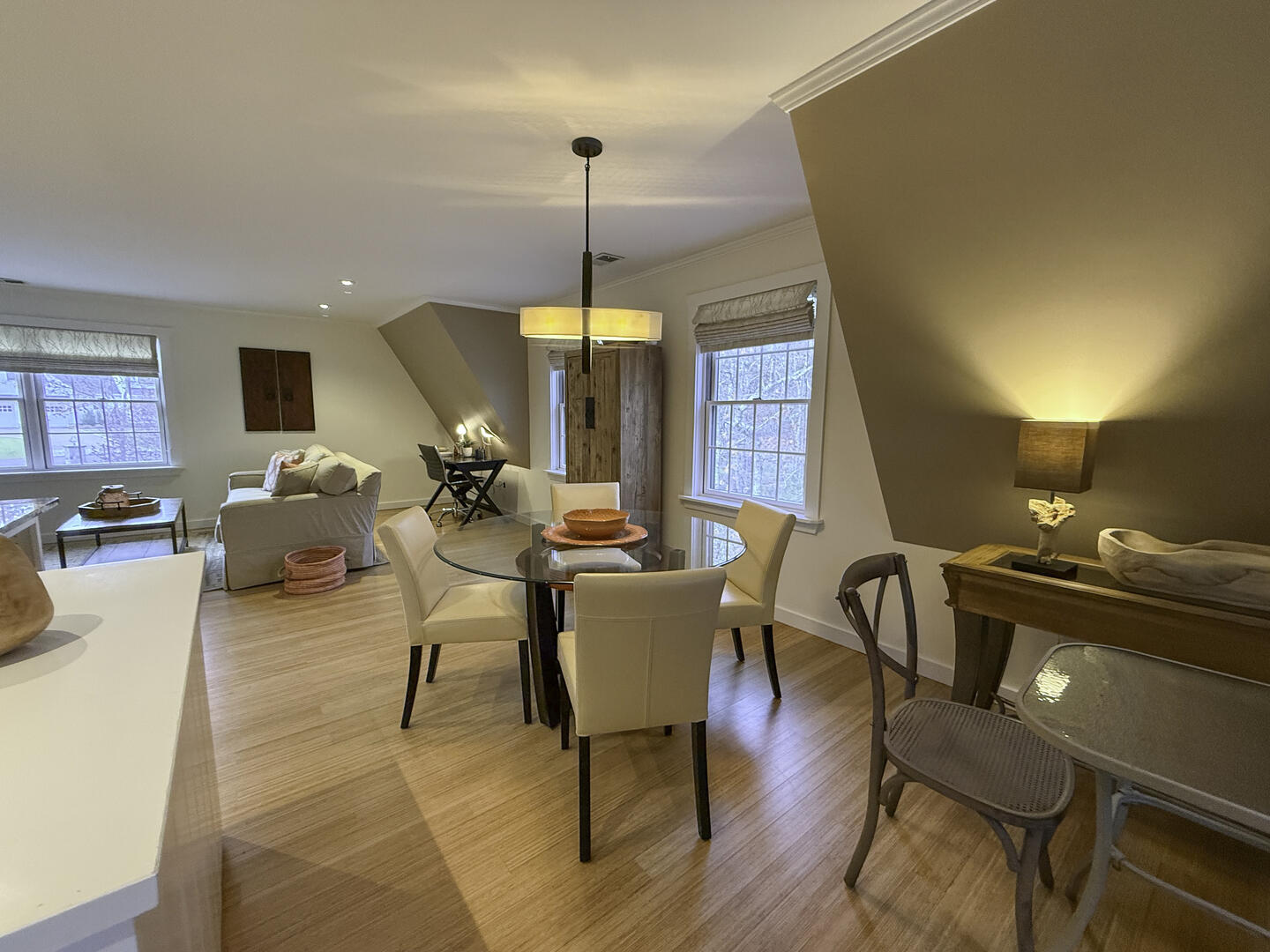 Dining Area, Guest Apartment