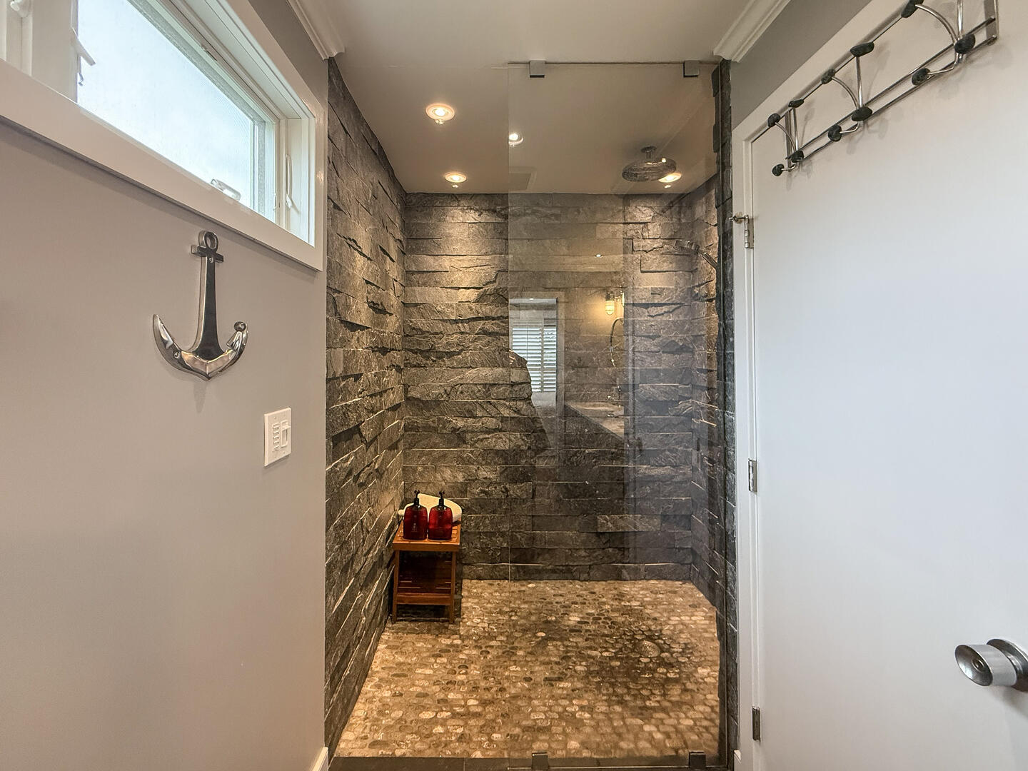 BR1 King En Suite with a Shower Stall, First Floor
