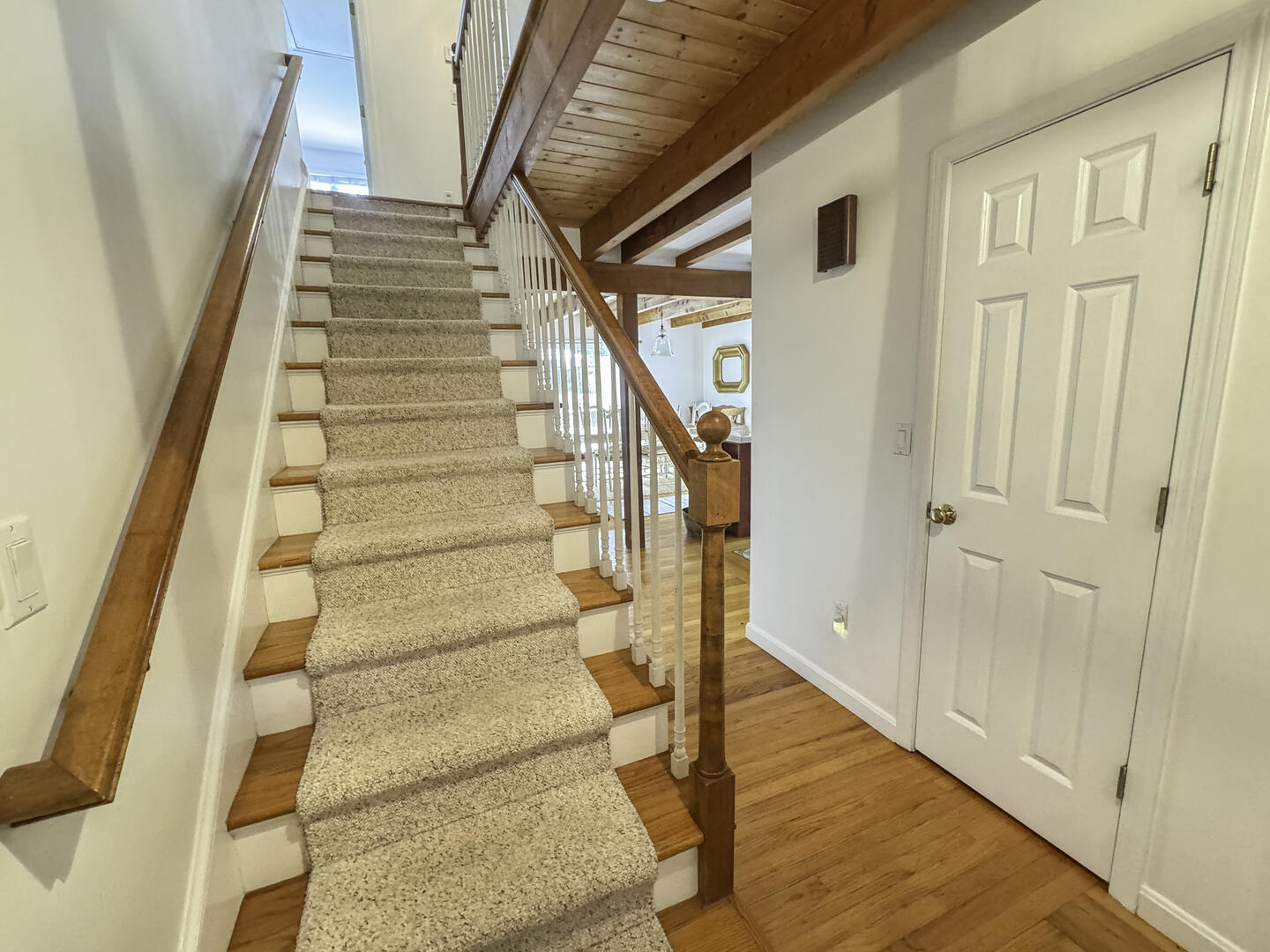 Stairs to 2nd Floor