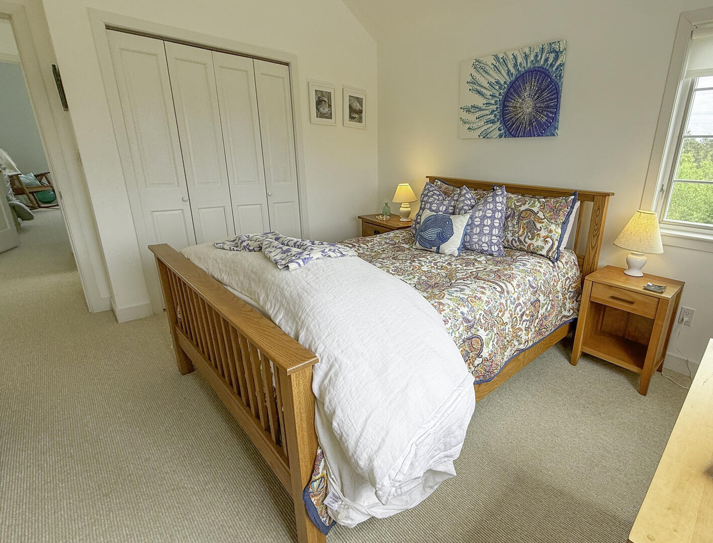 BR3 Queen, Second Floor