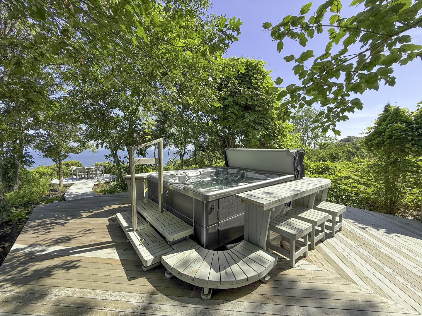 Hot Tub