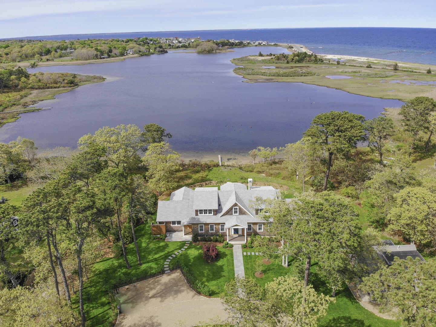 Oak Bluffs Main and Guest House 807