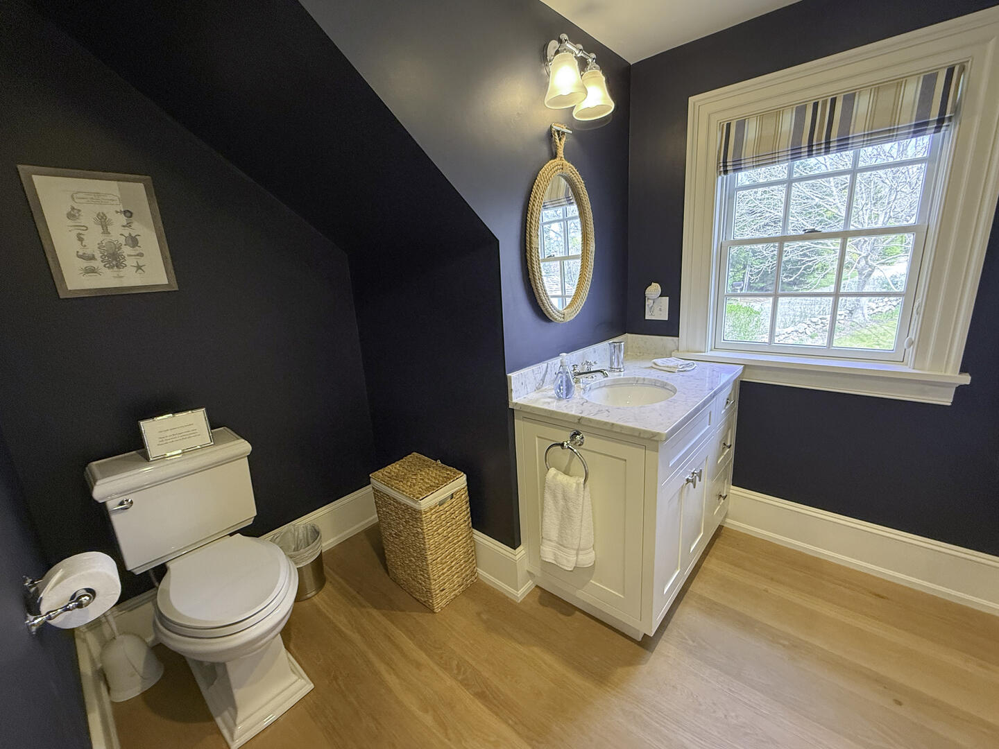 Hall Bath with Shower Tub Combo, Second Floor